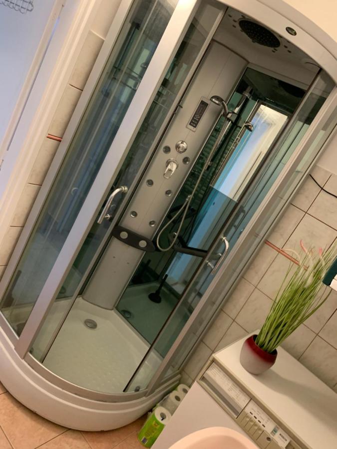 Eoetvoes Vendeghaz Villa Hajdúszoboszló Екстериор снимка