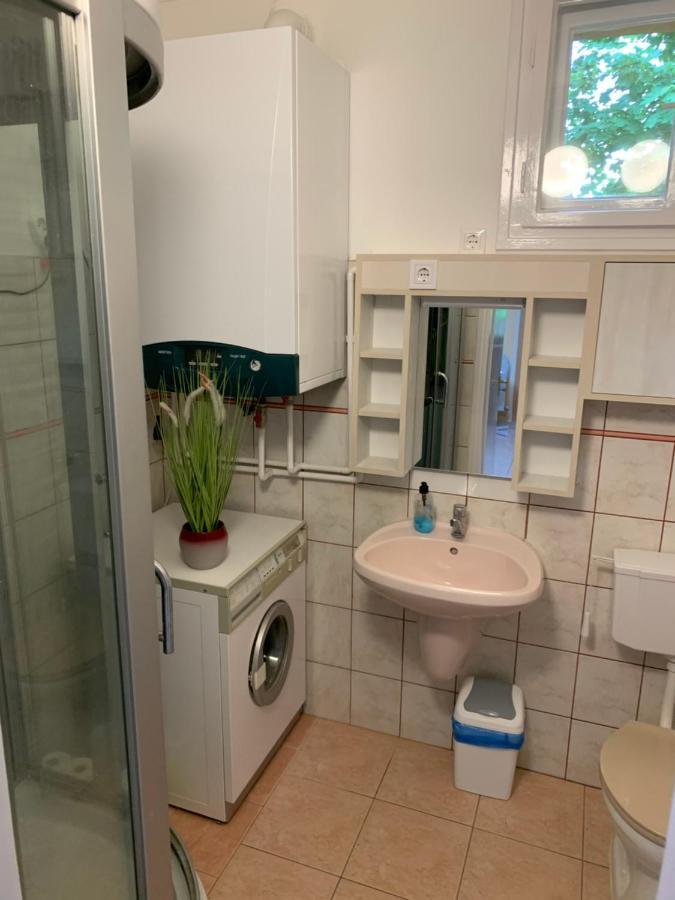 Eoetvoes Vendeghaz Villa Hajdúszoboszló Екстериор снимка